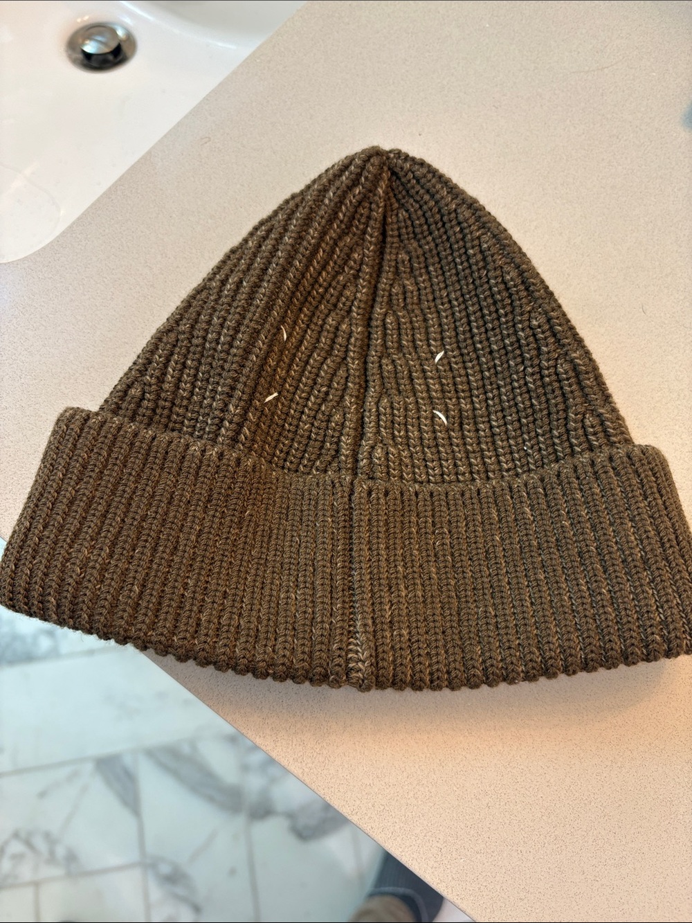Maison Martin Margiela Brown Ribbed Knit Cuff Beanie brand new never worn